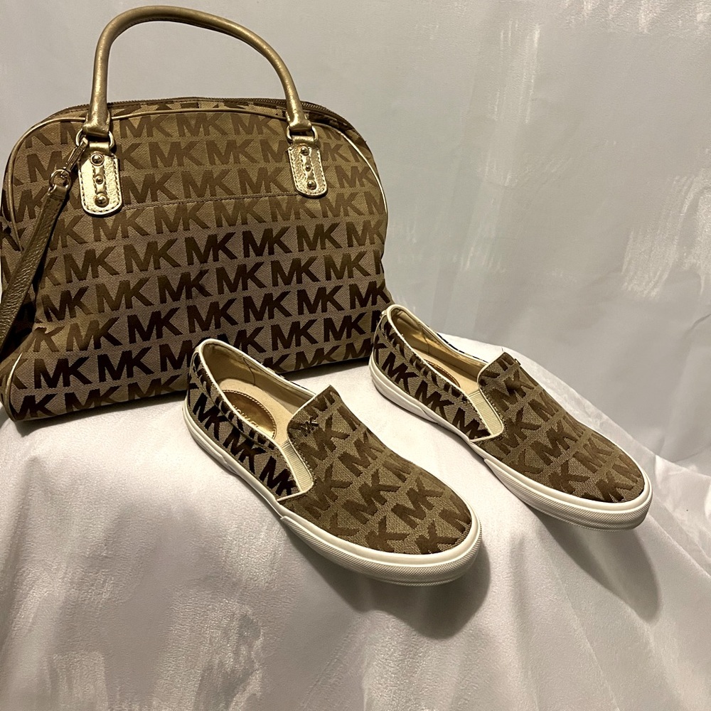 Authentic Michael Kors Logo Zip-up Bag with MK logo sneakers Size 7